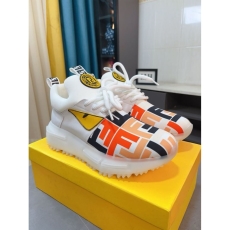 Fendi Low Shoes